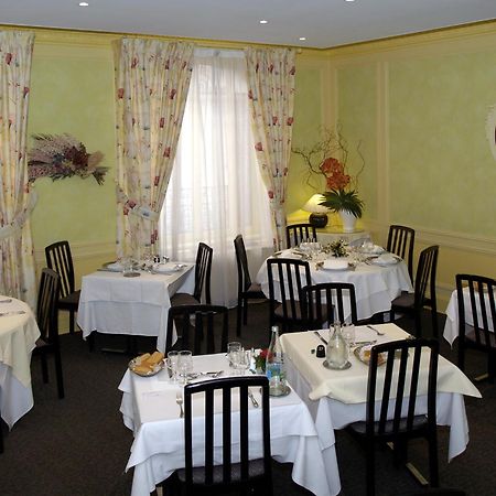 Logis Le Midland Hotell Vichy Exteriör bild