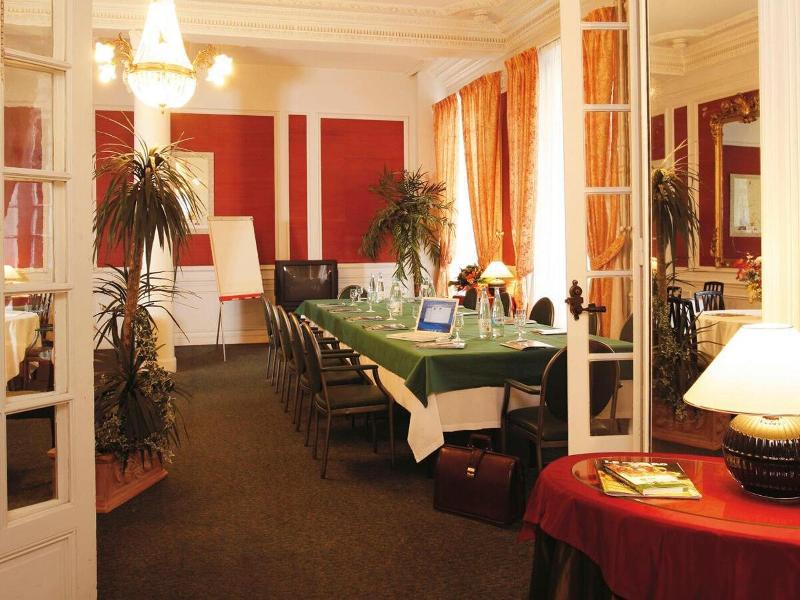 Logis Le Midland Hotell Vichy Exteriör bild