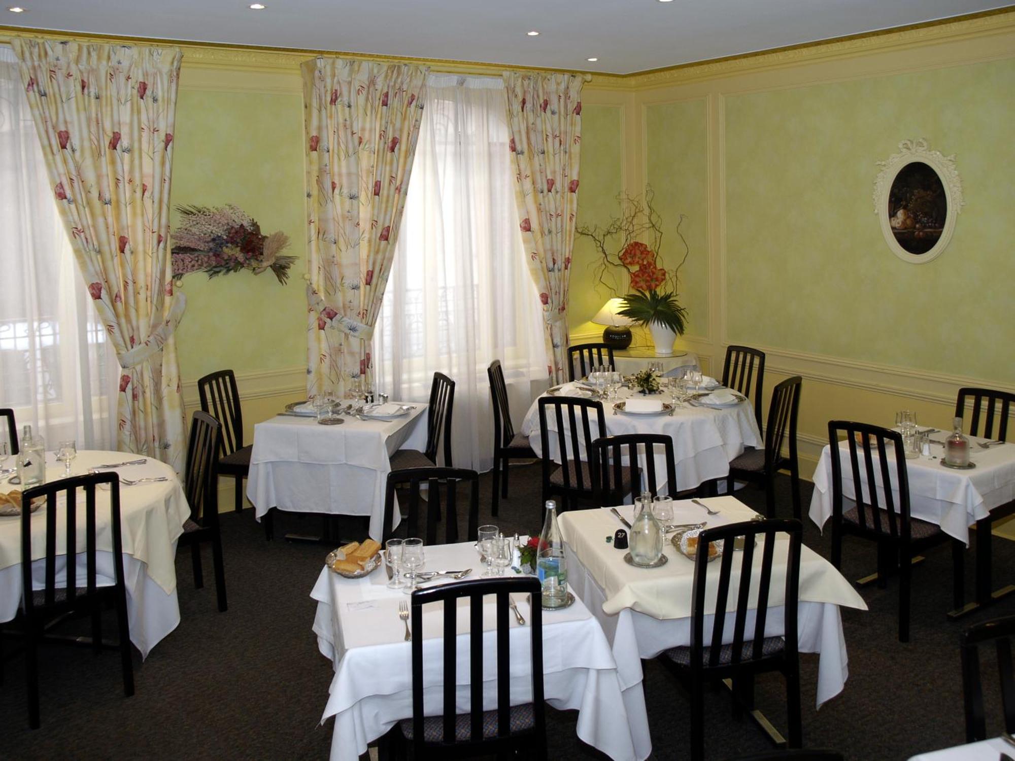 Logis Le Midland Hotell Vichy Exteriör bild