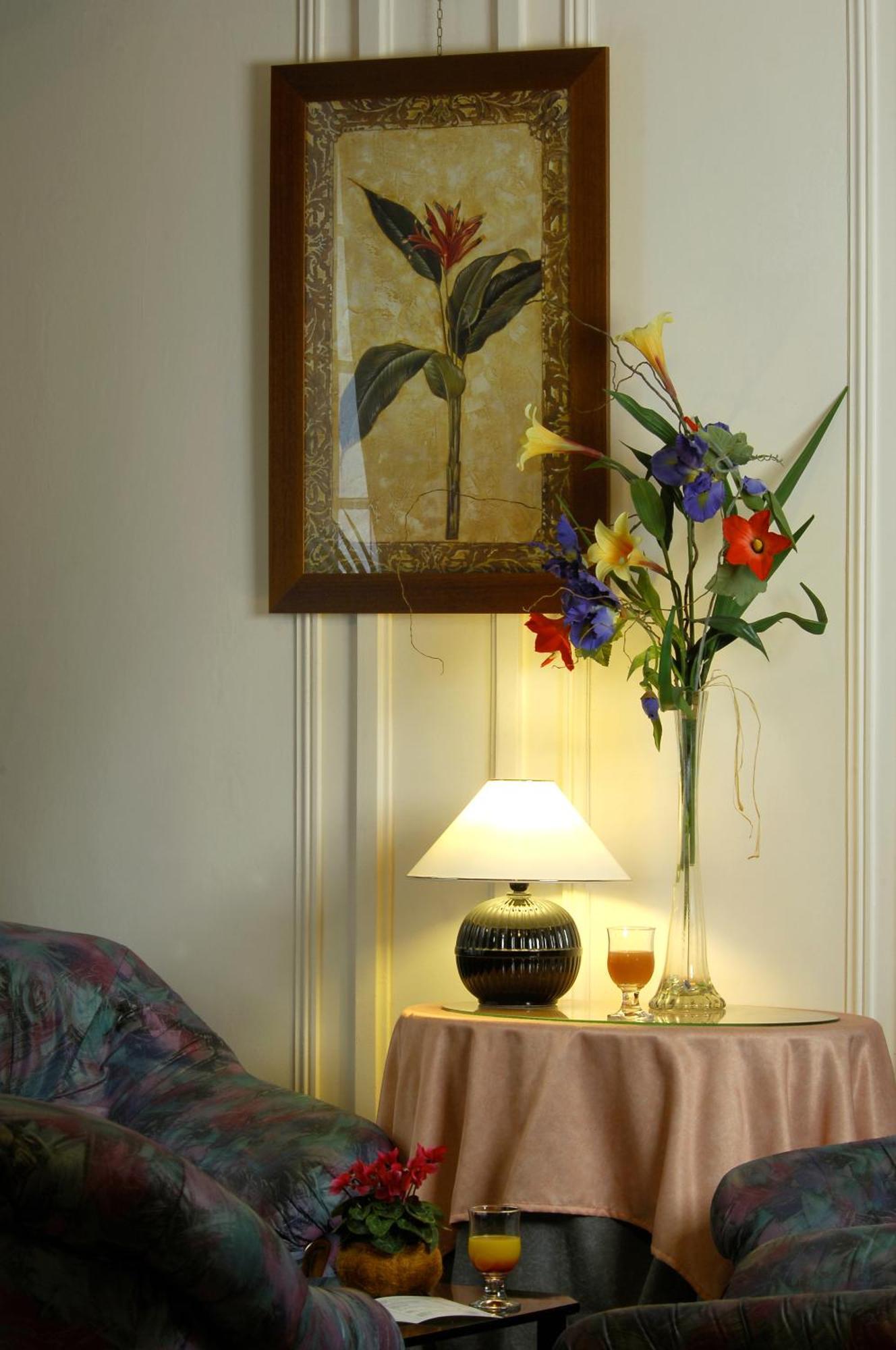 Logis Le Midland Hotell Vichy Exteriör bild